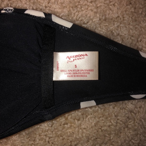 Arizona strapless swimsuit top - Picture 2 of 3